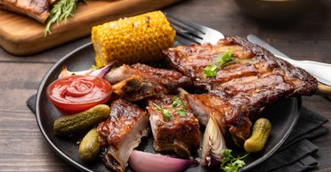 Свиные ребра во вкусном маринаде: рецепт, который поможет приготовить ребрышки в духовке