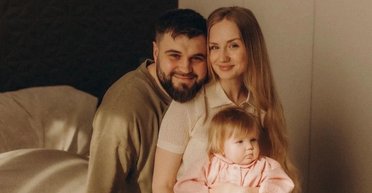 Задержались на 15 минут: семья известного комика чуть не погибла во время теракта в Киеве