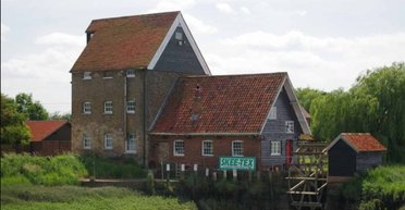 Загублене село на узбережжі: чому люди покинули свої домівки і більше не повернулися