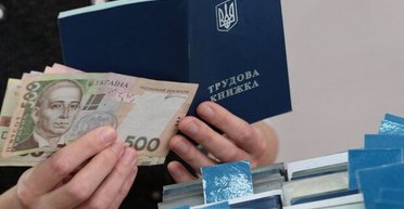 Выплаты по безработице: в Кабмине рассказали, кто может их получать и какой период