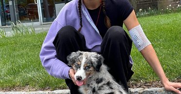 Белла Хадід розповіла про прогрес у своєму лікуванні хвороби Лайма (фото)