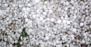 Як насправді утворюється град: науковці кажуть, що в школі нас вчили неправильно