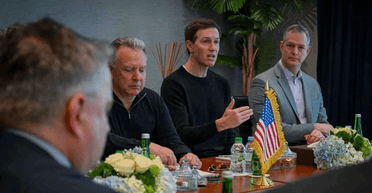 "Выглядели как друзья": встреча делегаций РФ и Украины в Абу-Даби закончилась общим обедом