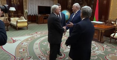 "My friend — Які люди": Лукашенко зустрів у Мінську спецпредставника США Кіта Келлога (відео)