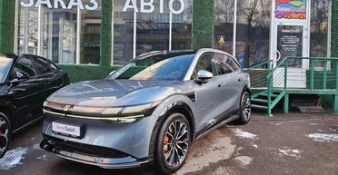 В Украине появился недорогой электрокар от Geely и Volvo с запасом хода 780 км (фото)