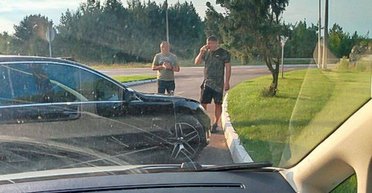 Сутичка з ТЦК у Рівненській області: чоловік, якого "відбили", виявився депутатом, він у лікарні