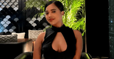 "5 місяців мук": студентка, заарештована за дотик до охоронниці в ОАЕ, повернулася додому