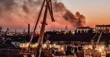 Storm Shadow или "тайная" ракета Украины? Чем ударили по БДК "Минск" и подлодке РФ в Крыму