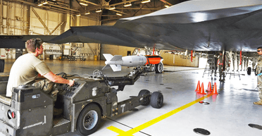 Стелс-бомбардировщик В-2 стал носителем новой ядерной бомбы B61-12
