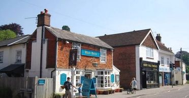 Богом забуте село називають одним із найкращих місць для життя (фото)