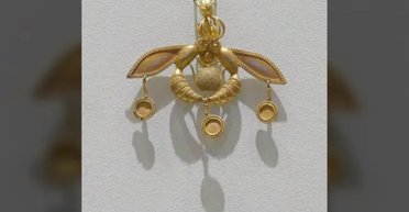 Изображает неизвестных насекомых: минойский артефакт вызвал споры среди исследователей