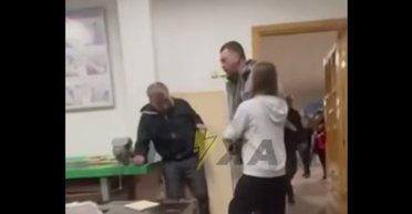 В Виннице отец ученицы сломал нос преподавателю: полиция уже отреагировала (видео)