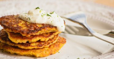 Без муки и яиц: сочные деруны с хрустящей корочкой