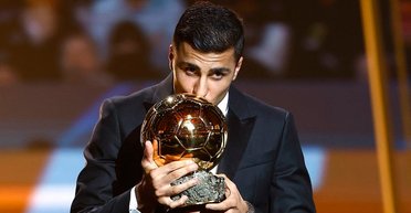 Обладателем "Золотого мяча" 2024 стал испанец Родри: почему это вызвало удивление