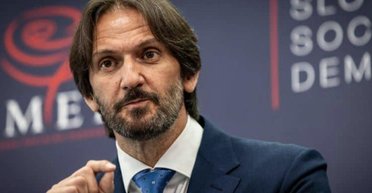 "І вступ до ЄС також": Україна ніколи не вступить до НАТО, - очільник Міноборони Словаччини