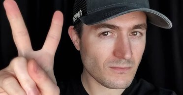 "Подарунок на Різдво і Хануку": подкастер Фрідман просить Зеленського про інтерв'ю російською