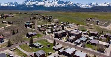 Щось під землею: у невеликому містечку за ніч сталися десятки землетрусів (відео)