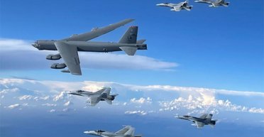 "Стійкий полудень": НАТО розпочало військові навчання із застосуванням платформ для ядерної зброї