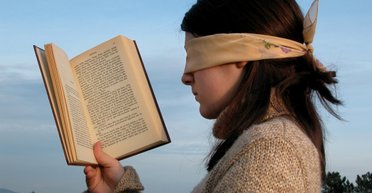 Спастись и сохраниться. Лучшие книги ноября