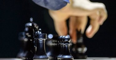 Чужие шахматы. Почему судьбу Украины решают без нас и можно ли с этим что-то сделать