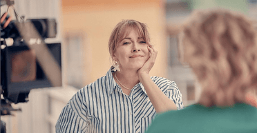 Олена Кравець зізналася, чи спілкується з акторами "Кварталу 95" і чи повернеться ще до їх складу