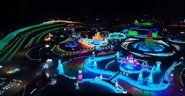 Замерзає навіть термометр: як живуть люди в одному з найхолодніших міст світу (фото)