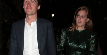 Перенос свадеб и нервные срывы. Как изменилась жизнь знаменитостей во время эпидемии коронавируса