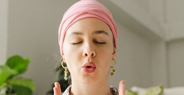 Глубокие вздохи скрывают неожиданную пользу для здоровья: что выяснили ученые