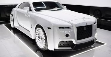 Брутальный дизайн, золото и кожа змеи: дебютировал самый экстравагантный Rolls-Royce (видео)