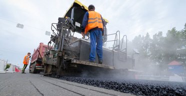 Відбудувати мости і дороги: звідки Україна отримає кошти на відновлення зруйнованого Росією