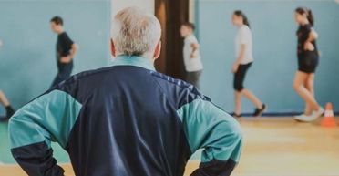 Пенсия за выслугу лет для учителей в 2025 году: размер, условия и индексация