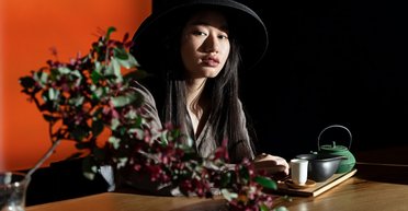 Час пити вино з хризантем. Китай зустрів сезон Ханьлу — Холодні роси