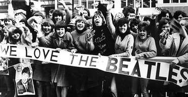 60 лет назад стартовала битломания. Почему песни The Beatles сразу захватили планету