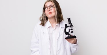 Украинцам будут выплачивать стипендии в размере 10 тысяч гривен: кто получит деньги (видео)