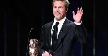 Новий рівень стосунків: Бред Пітт перевіз до себе Інес де Рамон