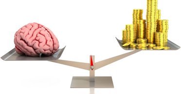 Деньги нашлись. Почему декларации украинских чиновников – это приговор науке