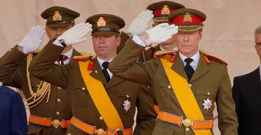 Шокировал весь Люксембург: великий герцог Анри сообщил, что отречется от престола в пользу сына