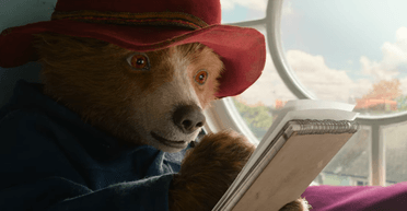 МВС Великої Британії видало ведмежаті Паддінгтону офіційний паспорт (фото)