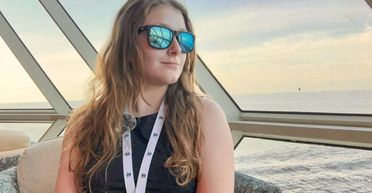 53 круїзи за 23 роки: жінка розказала про своє "життя на кораблях" з безплатними напоями
