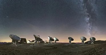 У ранньому Всесвіті виявили молекули, які ніколи не знаходили раніше: чому це важливо