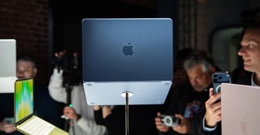 Суперпреміальні iPhone, MacBook та AirPods: Apple випустить ще дорожчий сегмент гаджетів