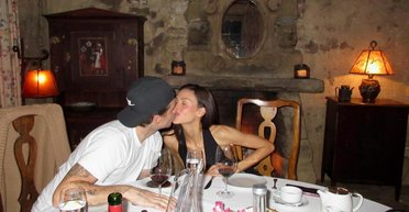 Відзначив розрив із сім'єю: син Девіда і Вікторії Бекхем випили пляшку найдорожчого вина