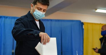 Недогибы на местах. Как результаты выборов повлияют на отношения Киева и регионов