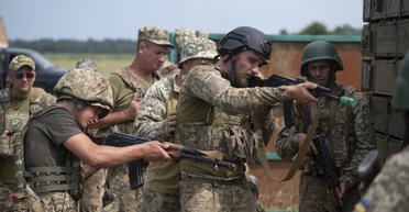 Мобилизация с 25 лет, отмена "ограниченно годных" и е-реестр: как изменится мобилизация в Украине