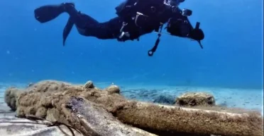 Ученые нашли затонувший корабль времен Греческой революции: даже сохранились пушки (фото)