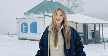 Леся Никитюк показала фото на прогулке с 5-месячным сыном Оскаром