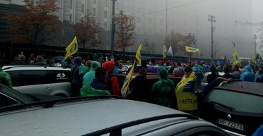 Восстание "евробляхеров". Чего добиваются владельцы автомобилей на еврономерах