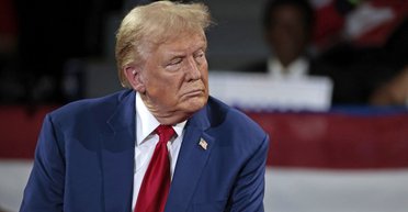 "Нужна сделка": Трамп "не хочет" вводить вторичные пошлины на российскую нефть, — CNN