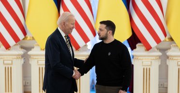 "РФ несет ответственность за войну": Байден призвал мир не идти на уступки Кремлю (видео)