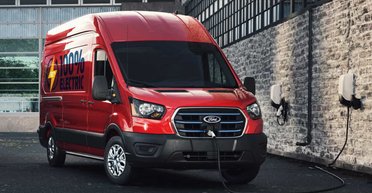 Ідеальні для перевезень: названо найкращі електричні фургони 2023 року (фото)